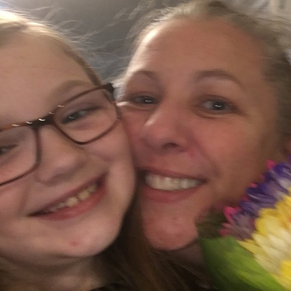 ❤️💕Meet your Posher, Susan, updated 6-21-22 - Picture 3 of 16